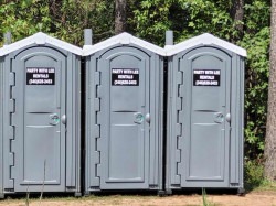 Porta potty